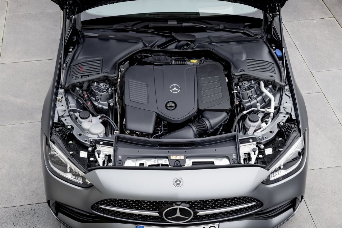 Động cơ Mercedes-Benz C-Class 
